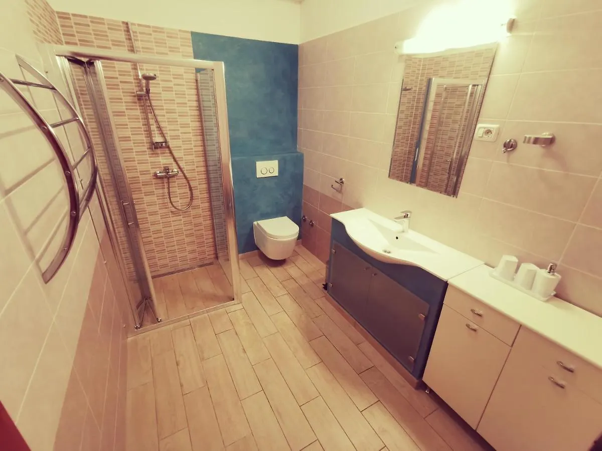 Haus Maro Apartment Supetarska Draga 0*,  Croatia