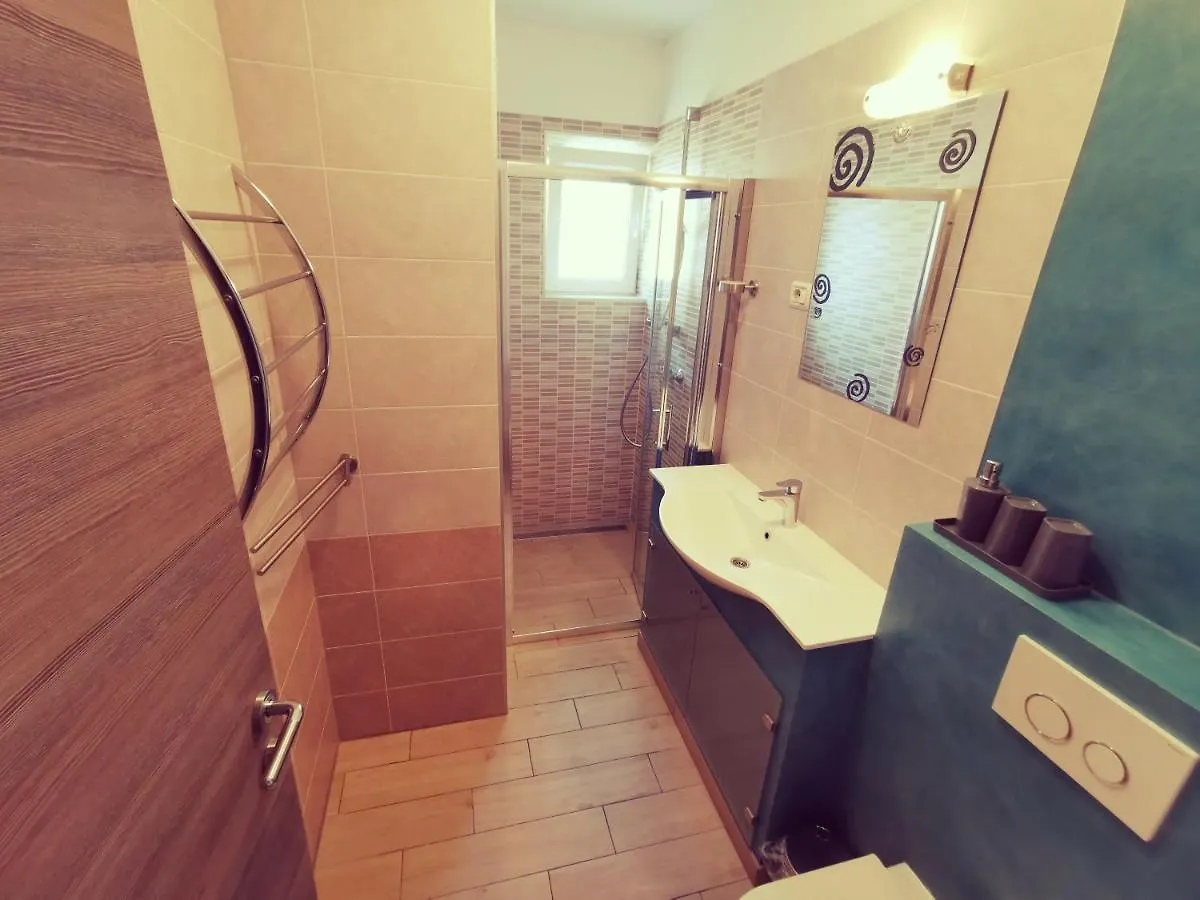 Haus Maro Apartment Supetarska Draga Croatia