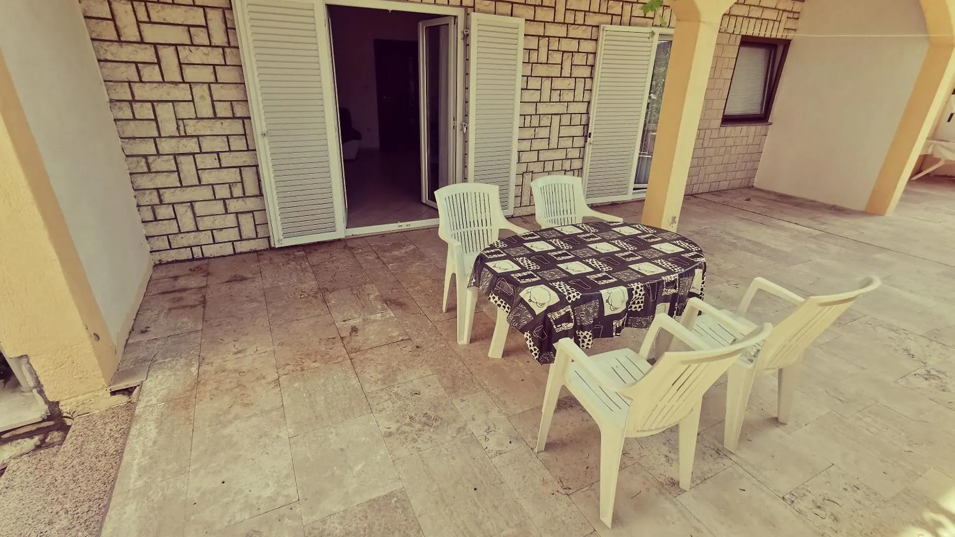 Haus Maro Apartment Supetarska Draga