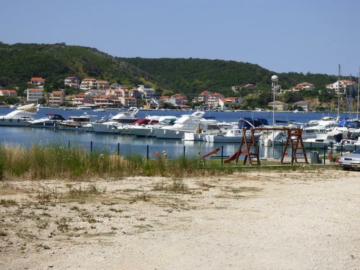 Haus Maro Apartment Supetarska Draga